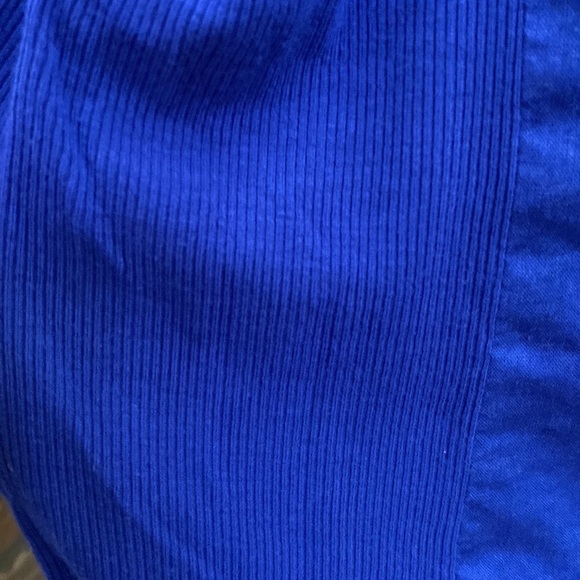 Allison Daley Royal blue top with fancy shiny buttons. Size 18 - Picture 6 of 8